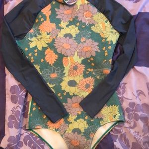 Seea long-sleeve women swimsuit